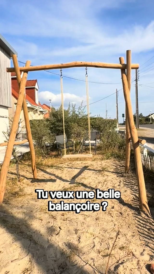 Balançoire en robinier à Stella-Plage